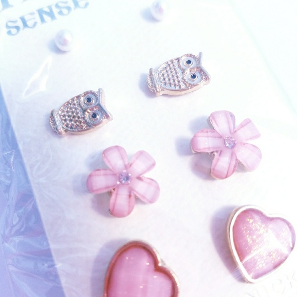 Owl floral earring - Picture 3 of 3