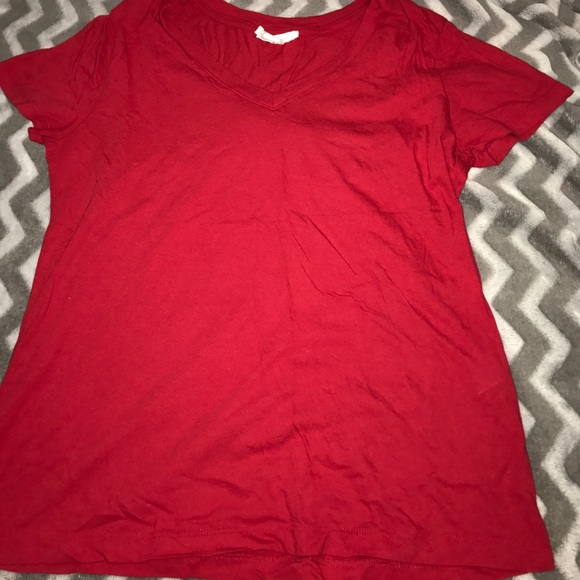 Forever 21 Red V-Neck - Picture 1 of 3