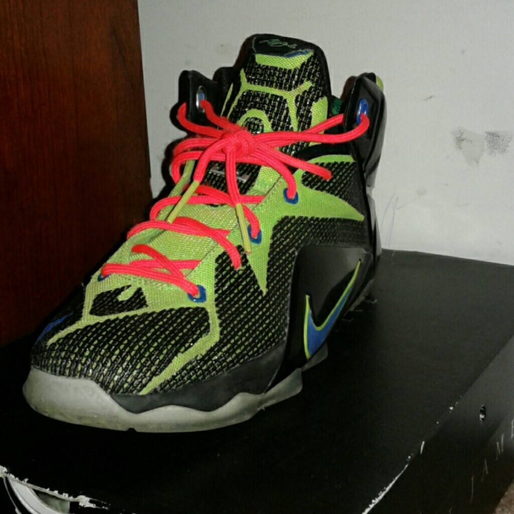 Lebron 12