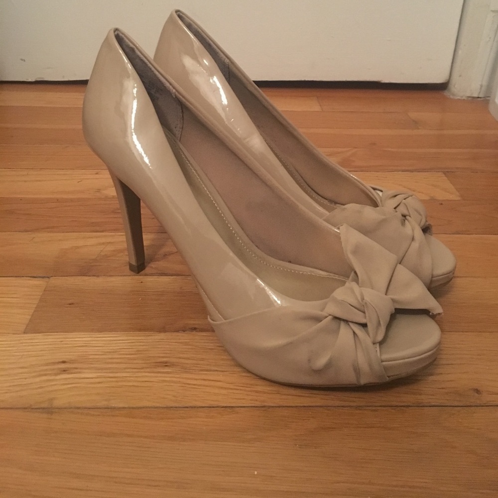 Peep toe heels