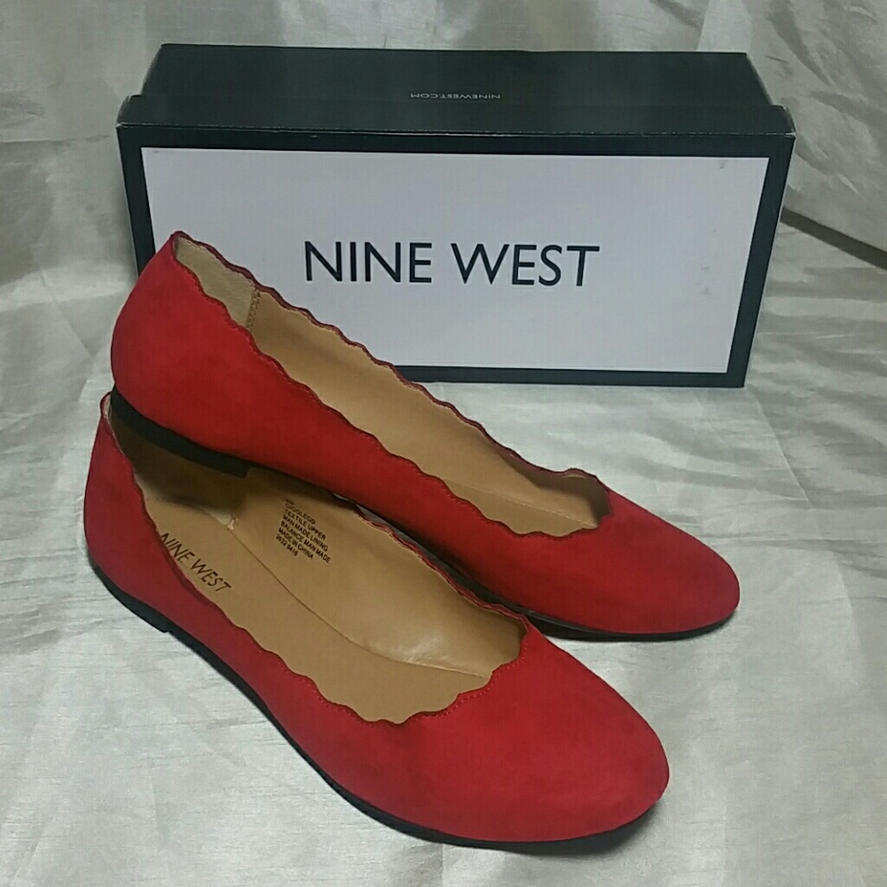 Nine West Flats Red Scalloped Trim New 9 M