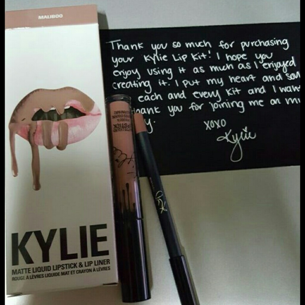 Kylie lipstick- Maliboo