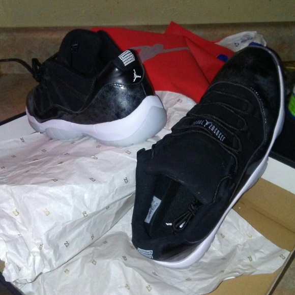 Jordan retro 11 low - Picture 3 of 3