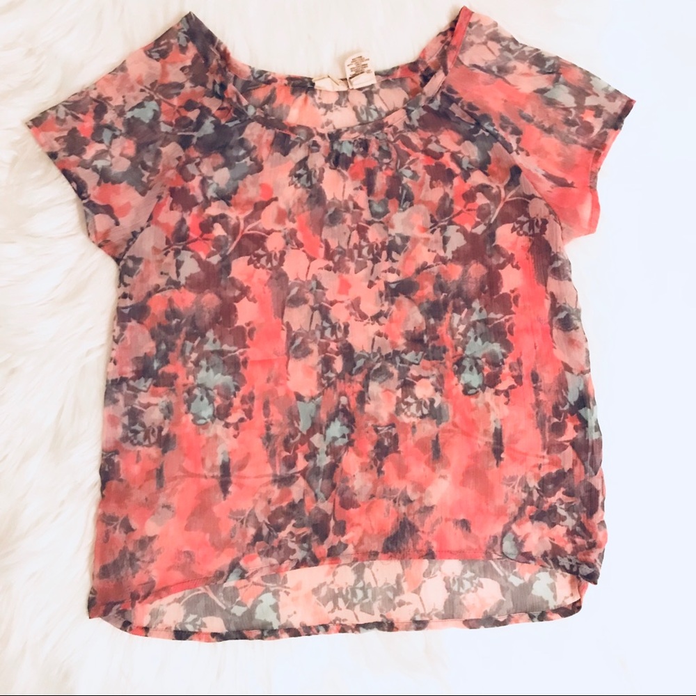 MUDD - Perfect for summer time shirt