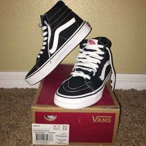 Vans Black Sk8-Hi Sneaker