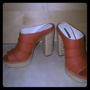 BCBG eneration Cecily platform Slide Sandal,Orange