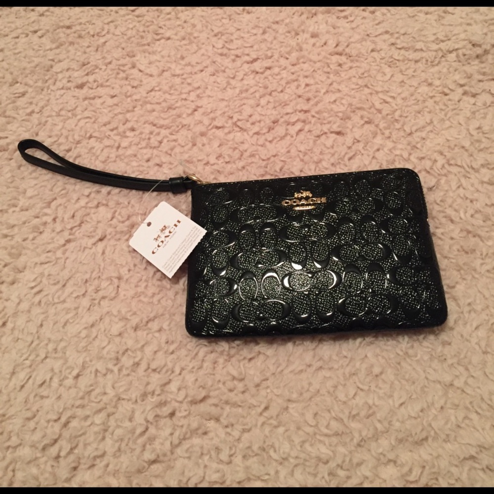 New with tags COACH wristlet