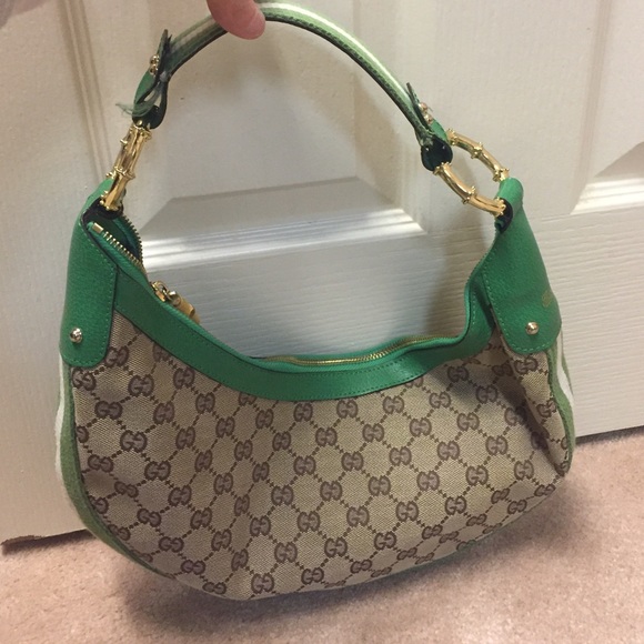 gucci half moon sling bag