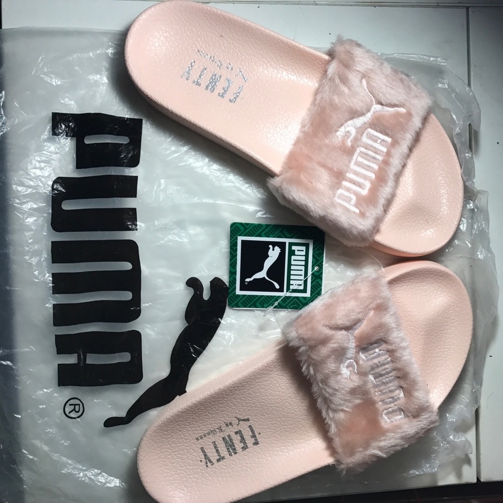 Puma Fenty Fur Slides (Pink)