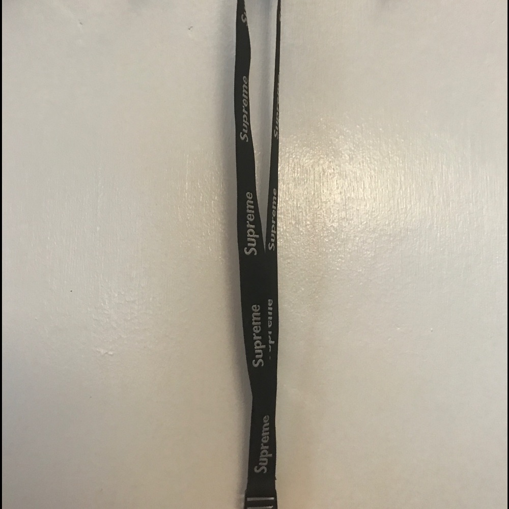 Supreme Lanyard