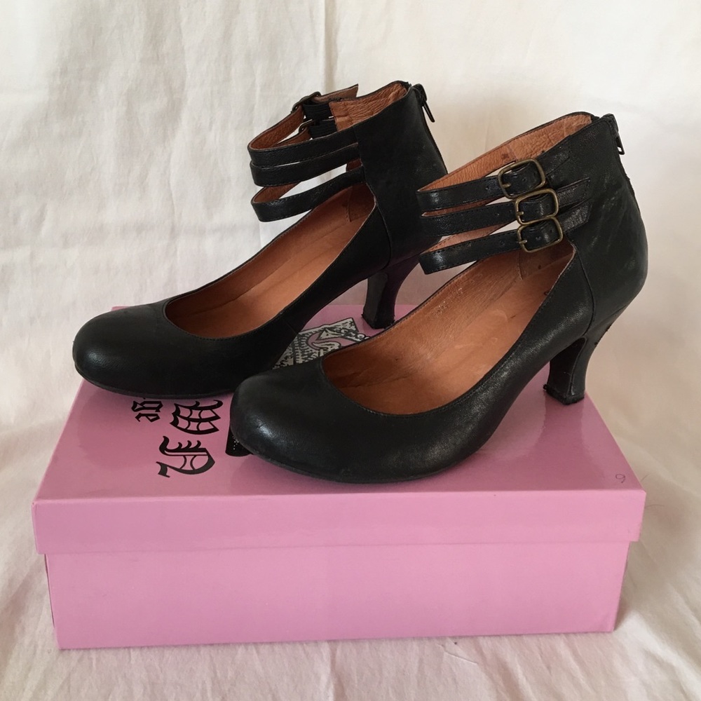 Crown Vintage black leather ankle strap heels.