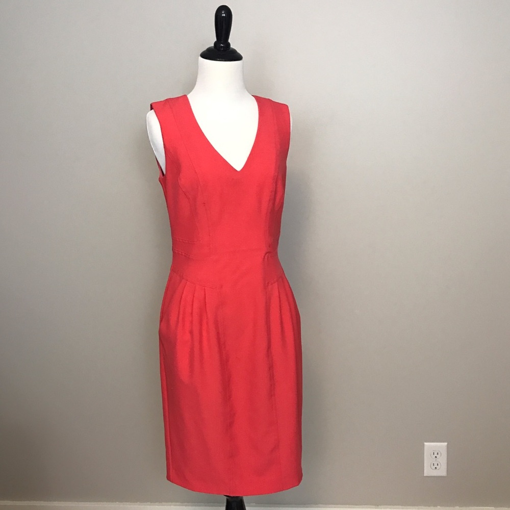 Vince Camuto Size 4 Coral Dress with pockets