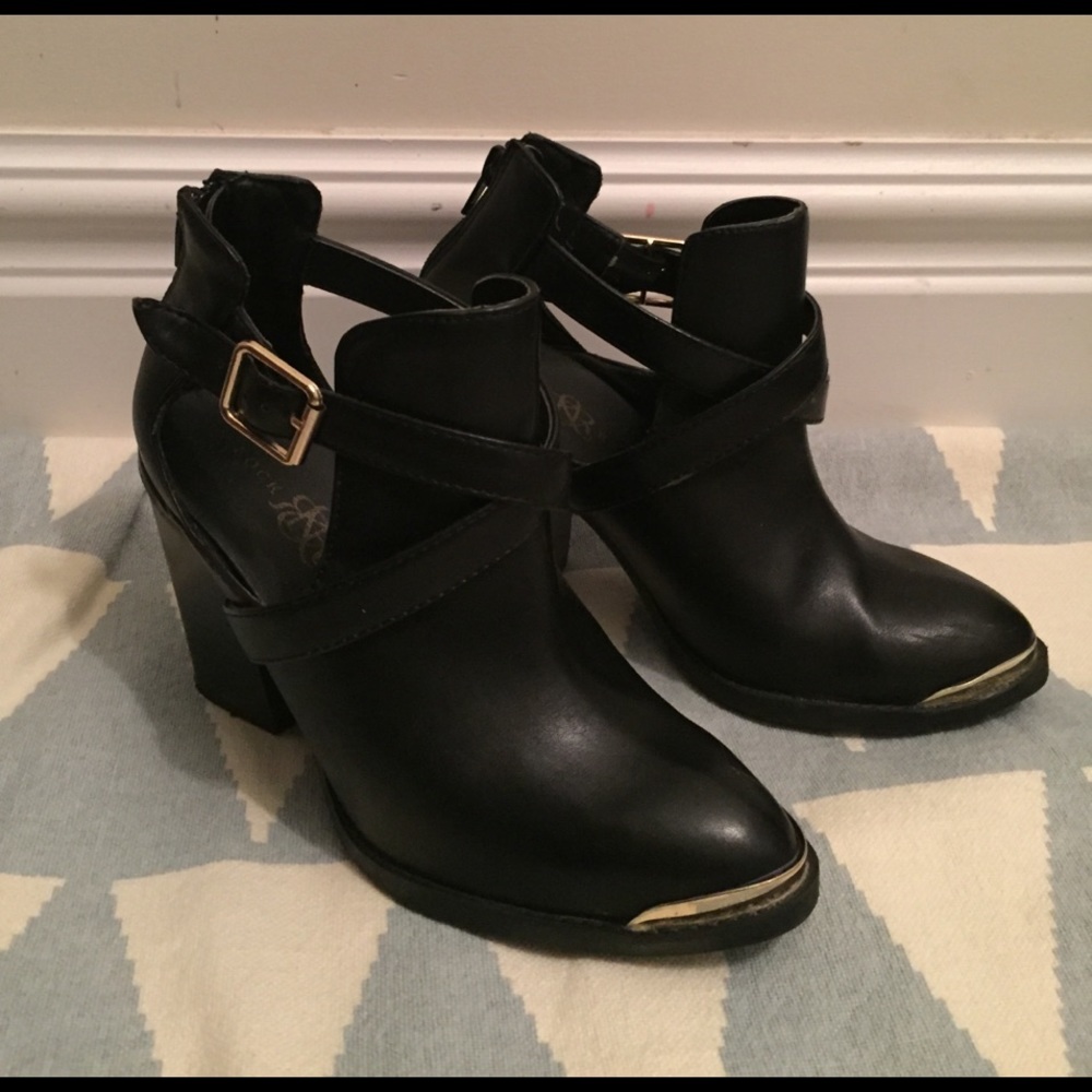 Rock and Republic booties