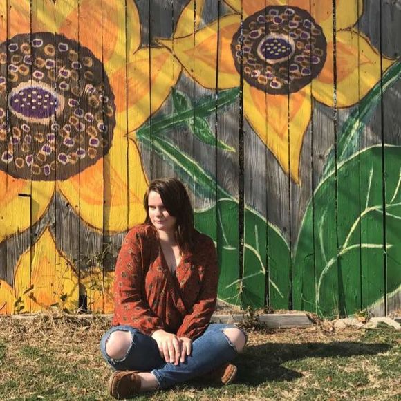 Meet your Posher, Kaytie - Picture 1 of 1