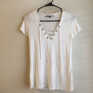 Lulu*s Lace Up white Tee