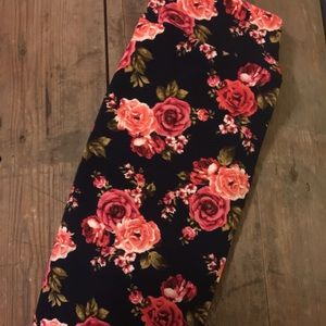 Lularoe Cassie