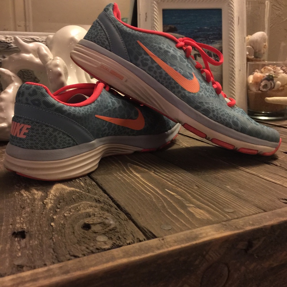 Nike DUAL FUSION Sneakers