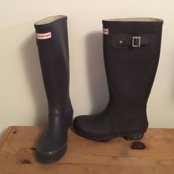 Dark Purple Hunter Boots - Picture 2 of 3