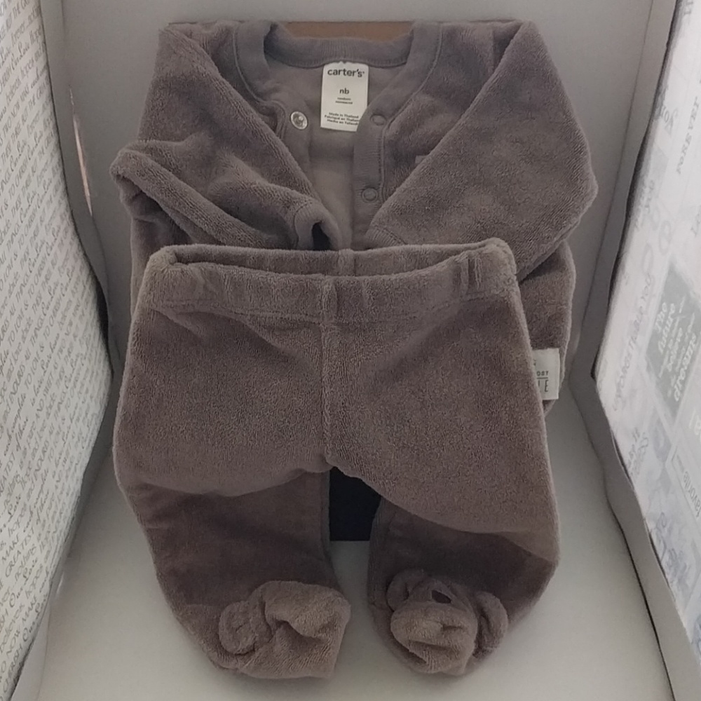 Set of Baby Bear Clothes by Carter's