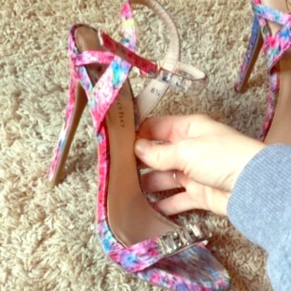 Multi color Zigi Soho heels