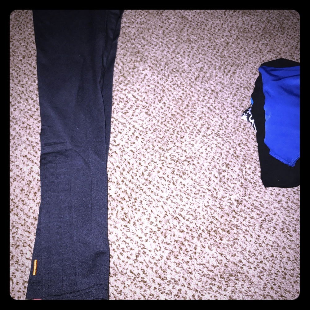 NWOT Lucy Leggings.