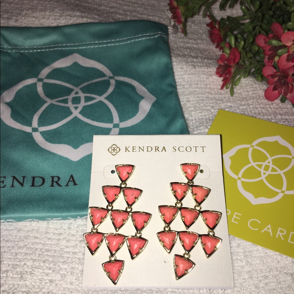 Kendra Scott Vale pierced earrings