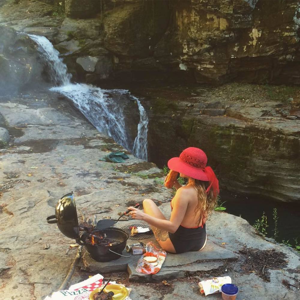 Meet your Posher, Adrianna