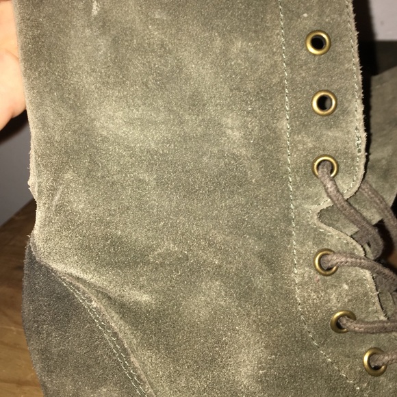 Aldo Green Suede Boots - Picture 3 of 3