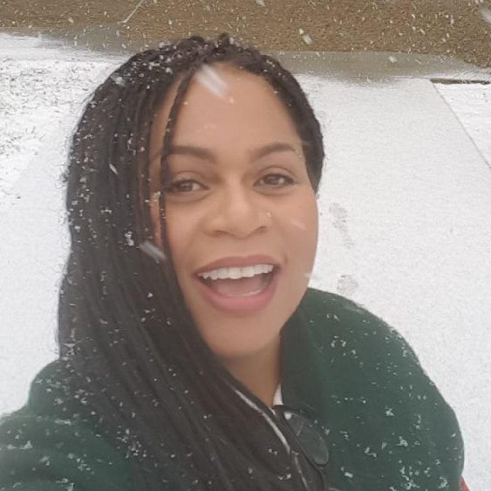 Meet your Posher, Malaika