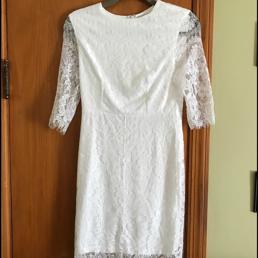 Lulu's white lace dress