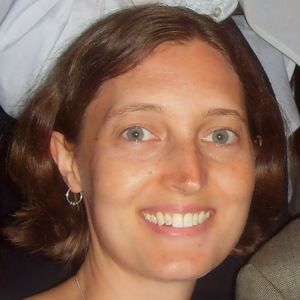 Meet your Posher, Hilary