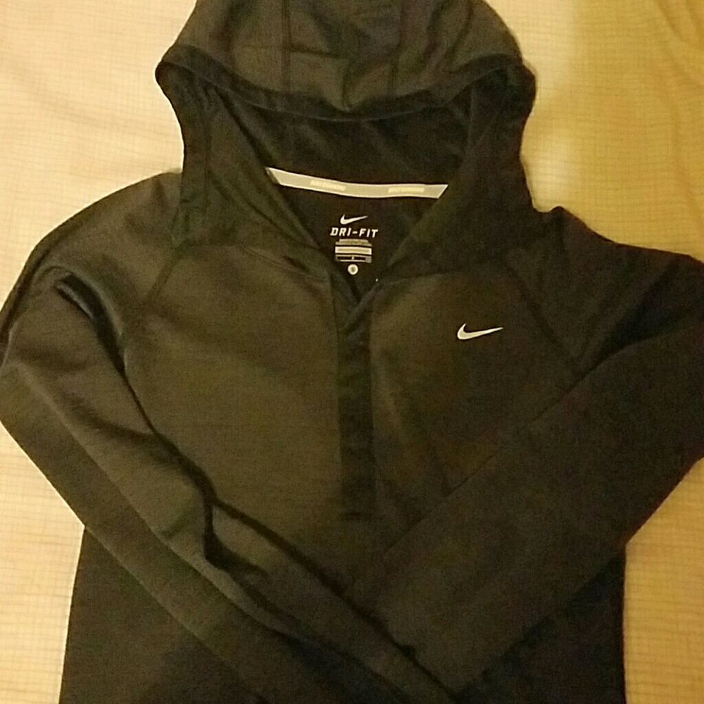 Long sleeve nike running top