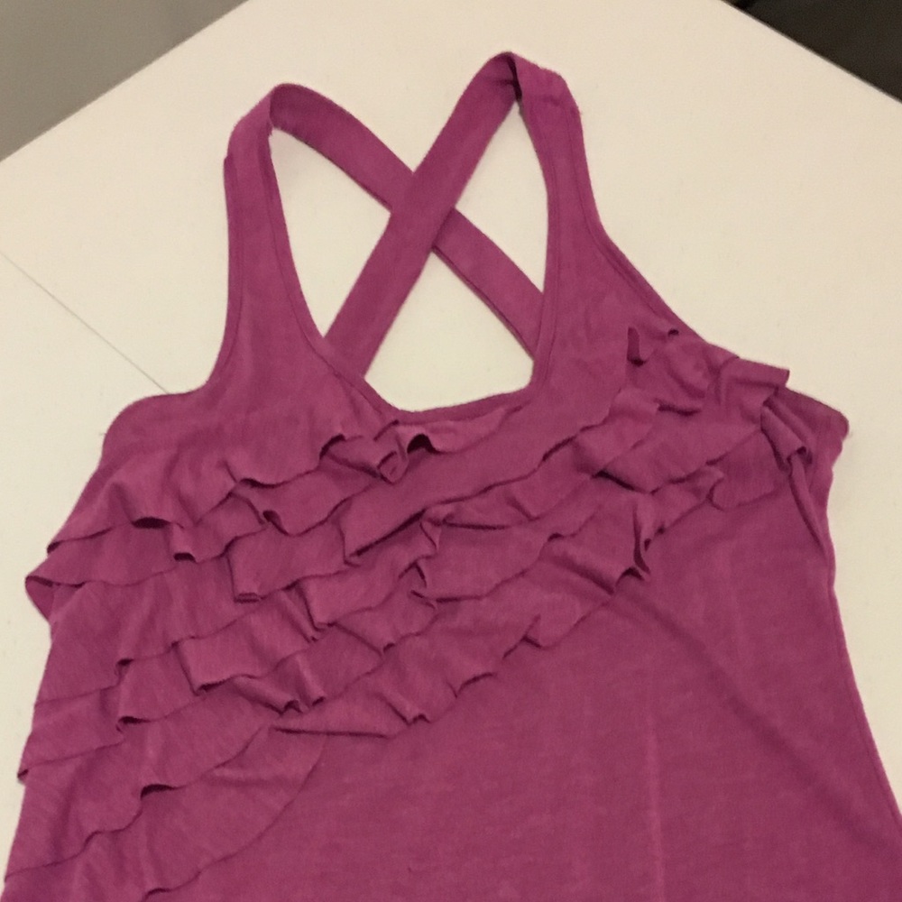 🌸 Ruffled Halter Tank