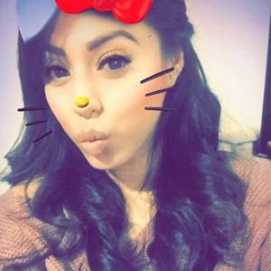 Meet your Posher, Perla