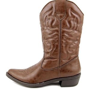Women's boots NWOT