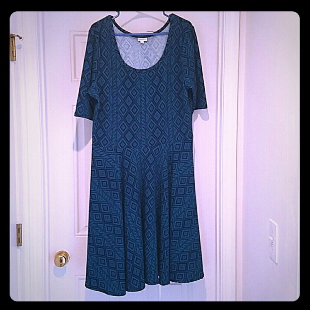 LuLaRoe Nicole - Blue Teal Black - 3X