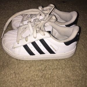Classic Adidas Superstar