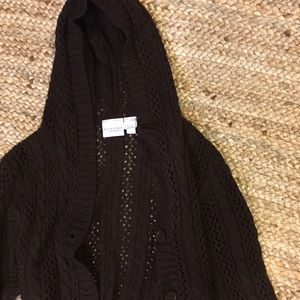 Brown Sonoma L cardigan belted with hood