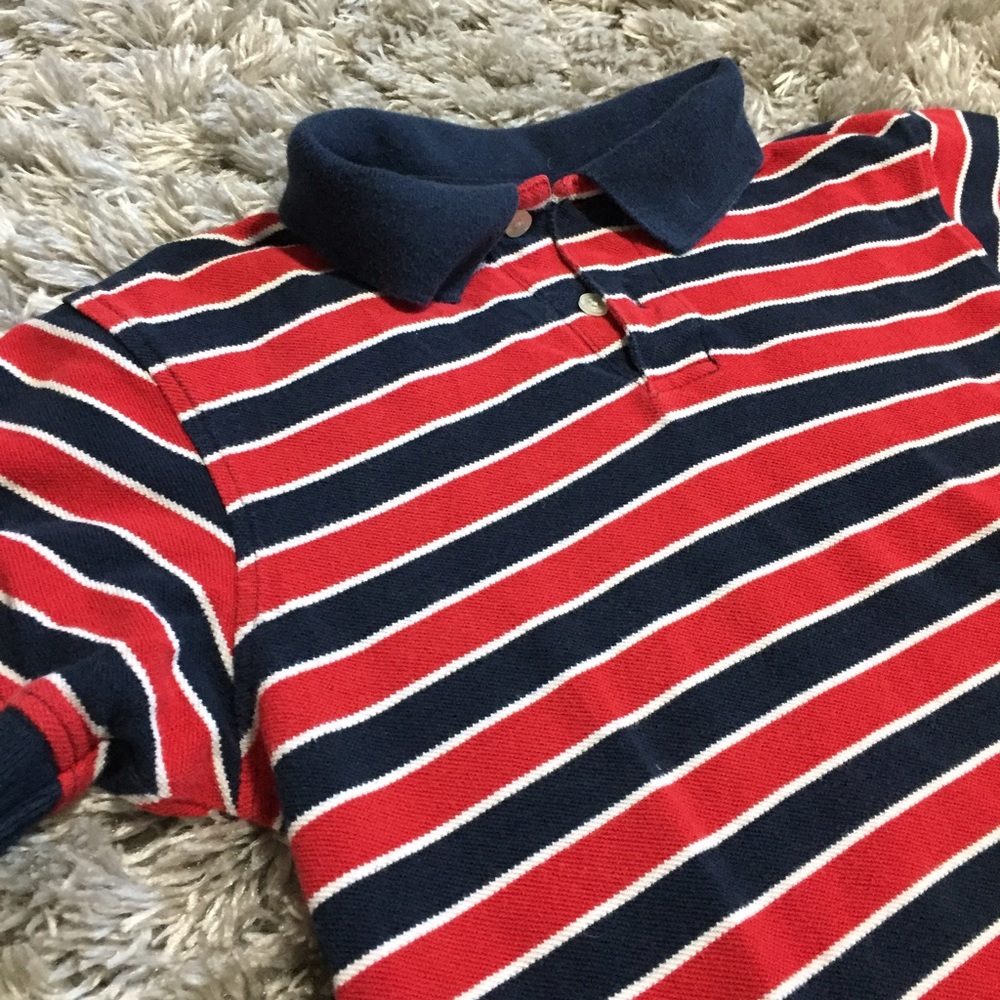 Striped shrunken polo