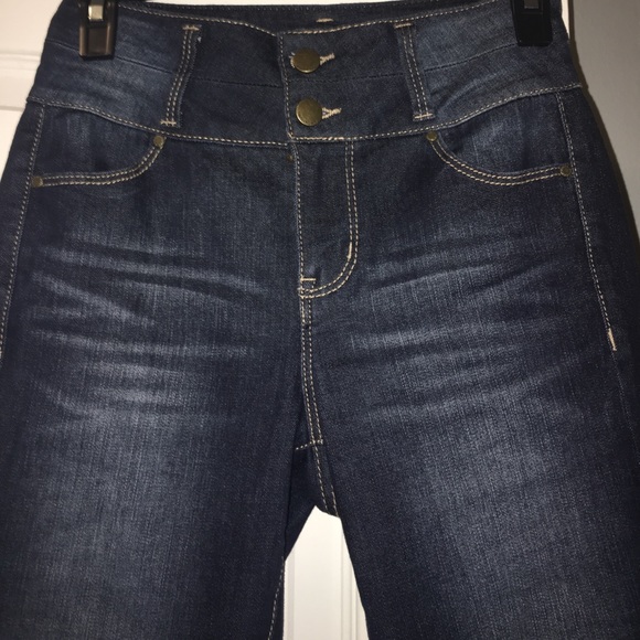 1 day old dark denim jeans 👖 - Picture 3 of 3