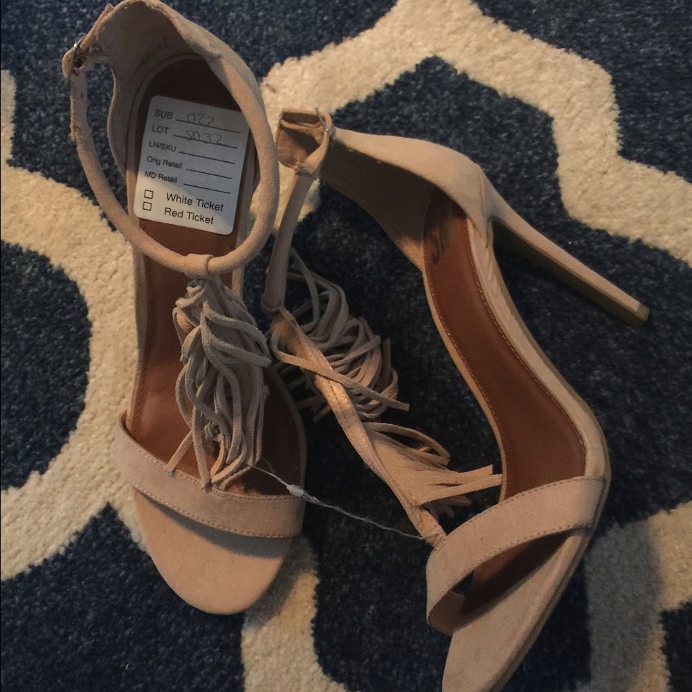 NEW fringe sandals by SN 4 1/2" heels
