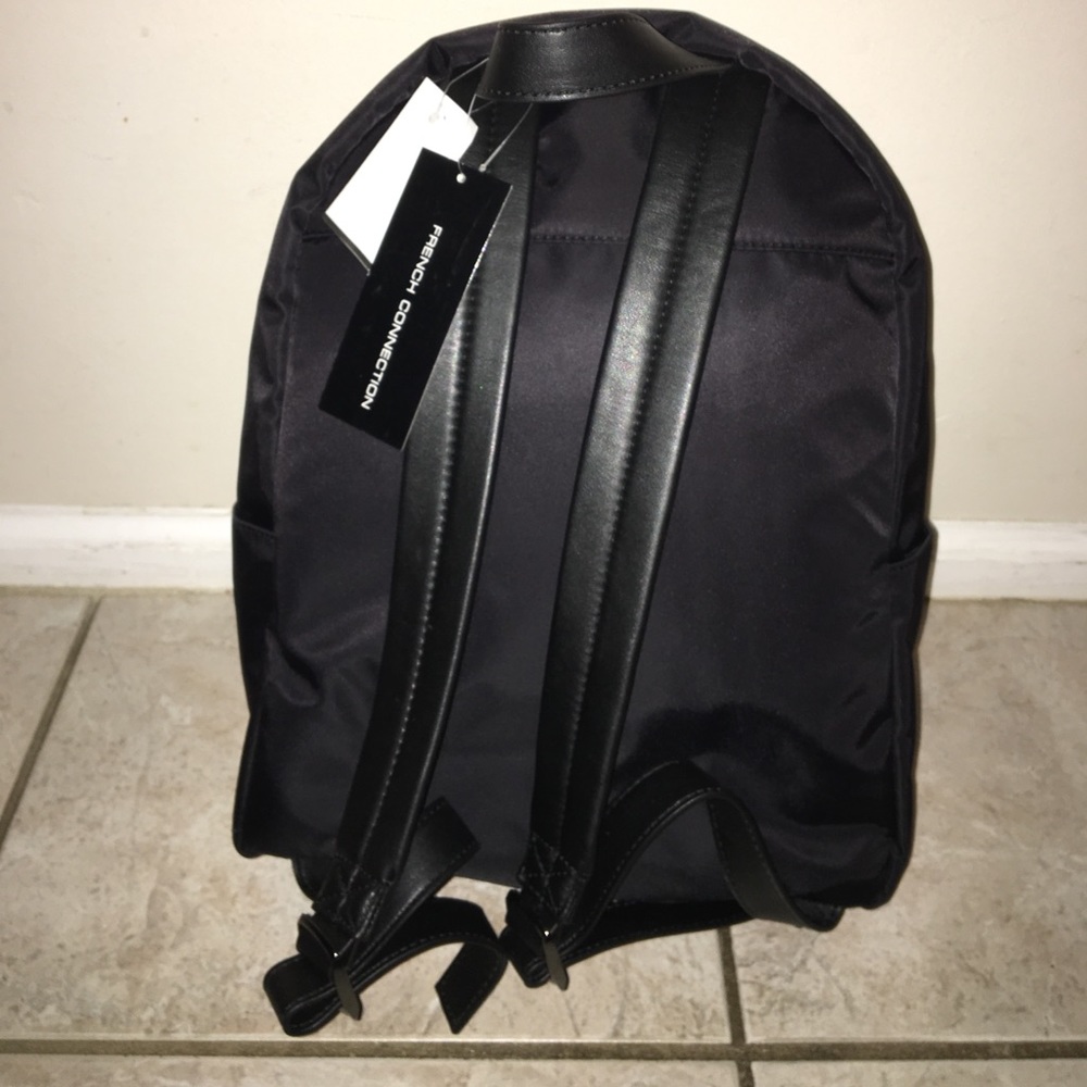 ⚫️⚫️ BLACK BACKPACK ⚫️⚫️ - Picture 5 of 6