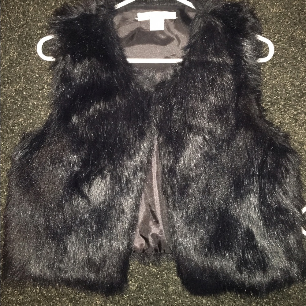 Fur vest