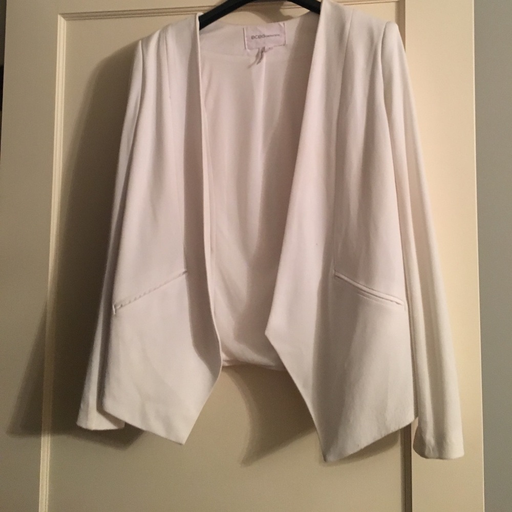 Bcbgeneration white jacket/blazer