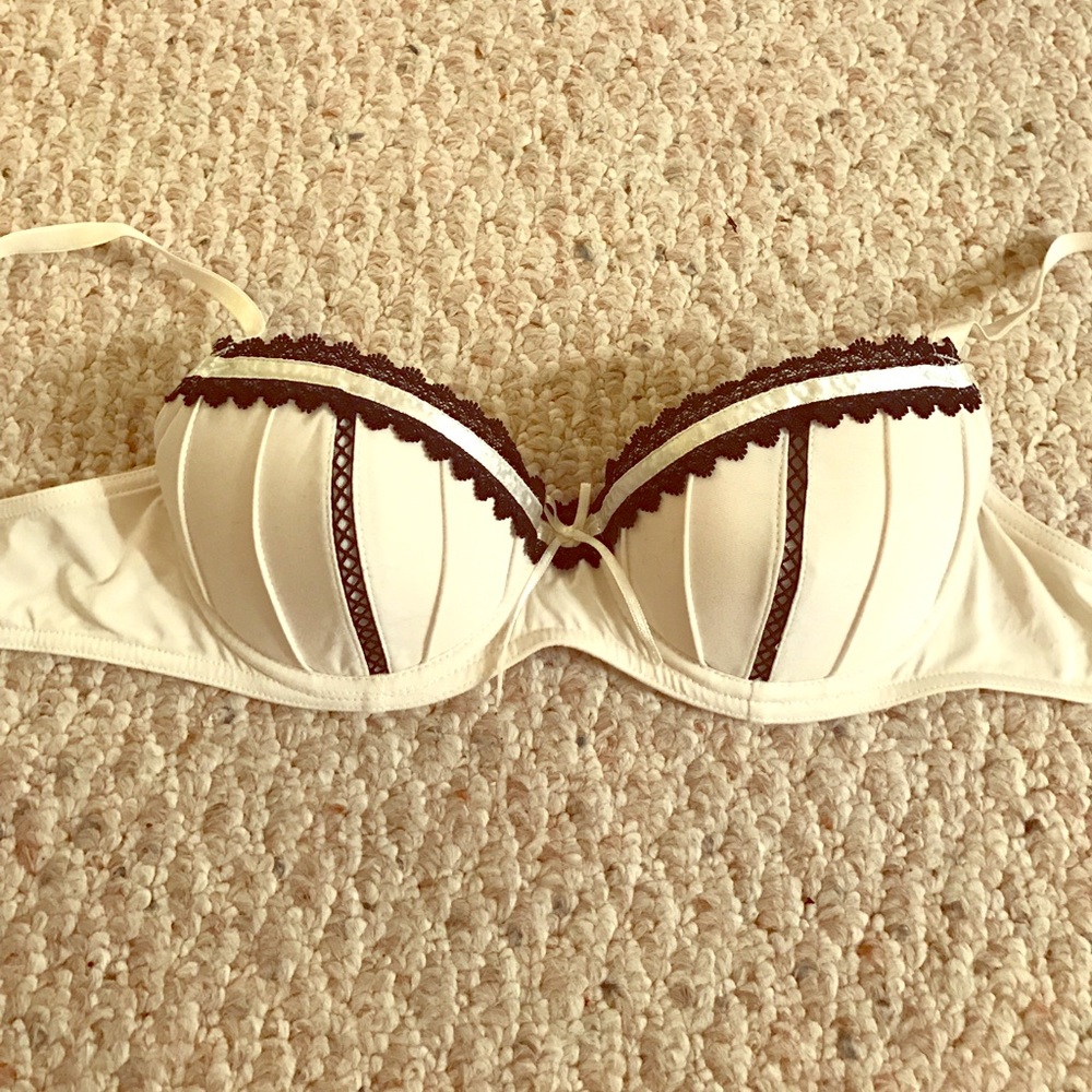 Candie's Bra