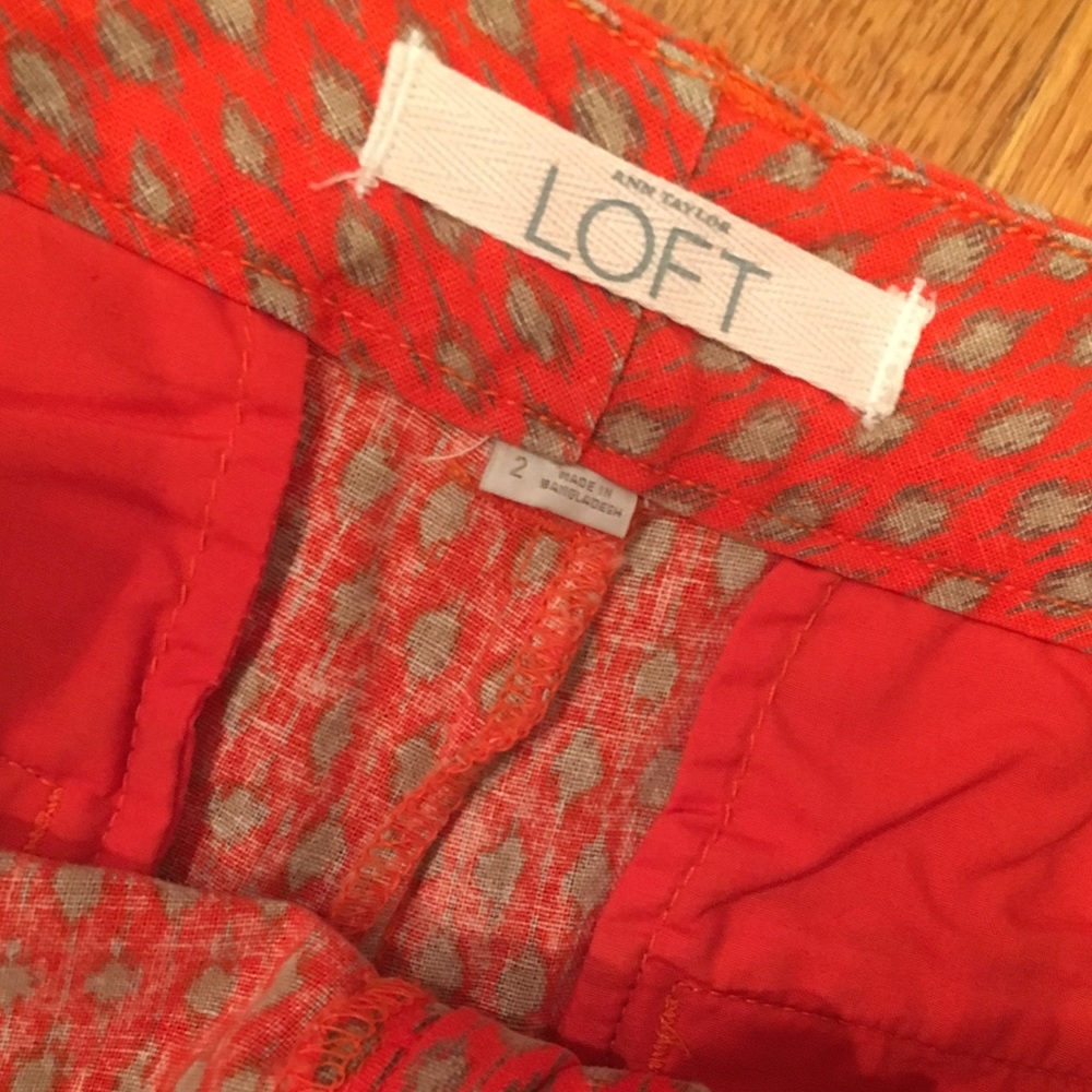LOFT patterned shorts - Picture 3 of 3