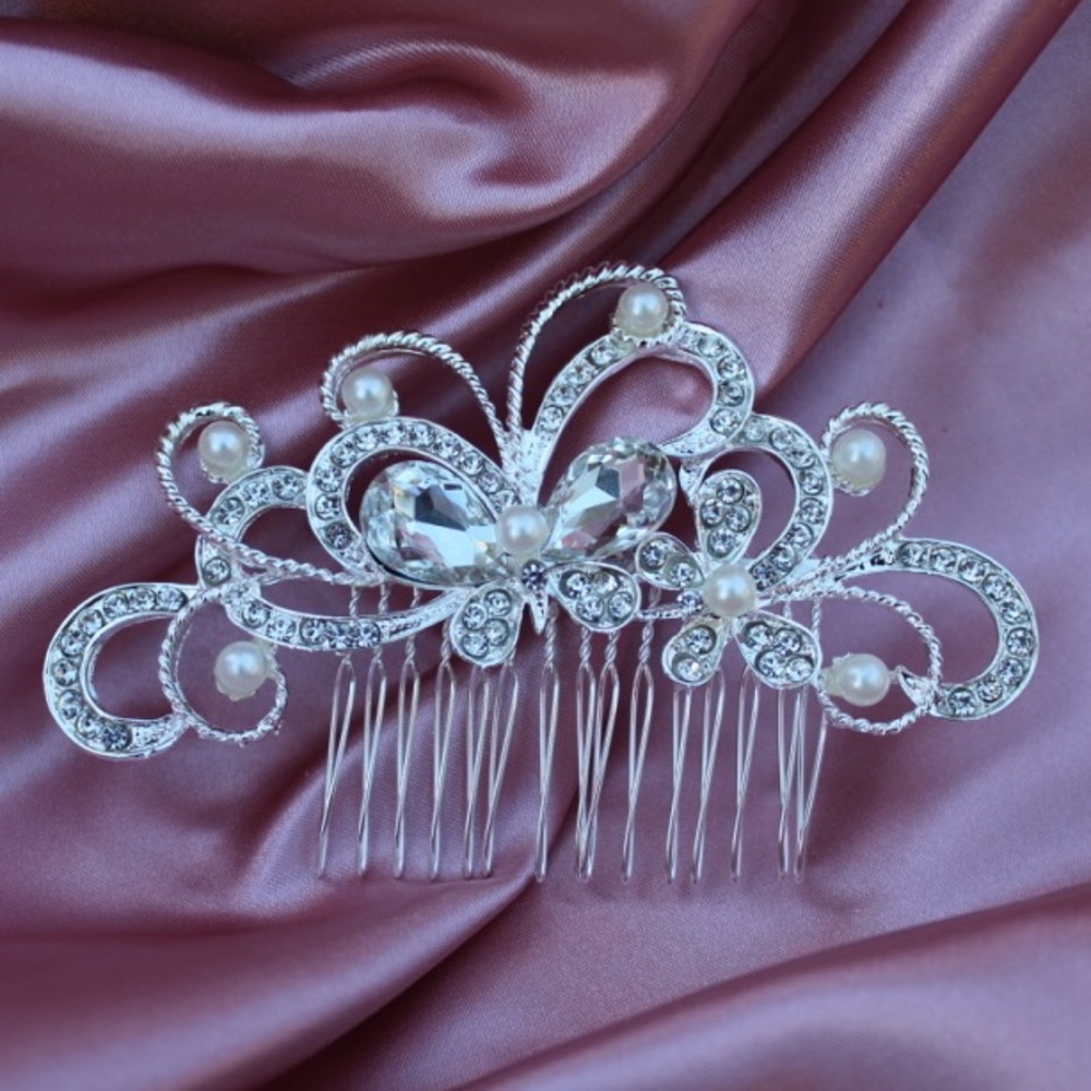 Brand new hair accessory