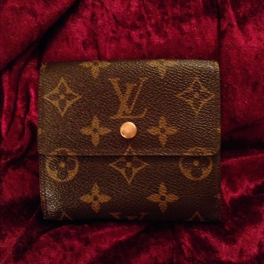 🌟Authentic Louis Vuitton Wallet- PRICE FIRM🌟