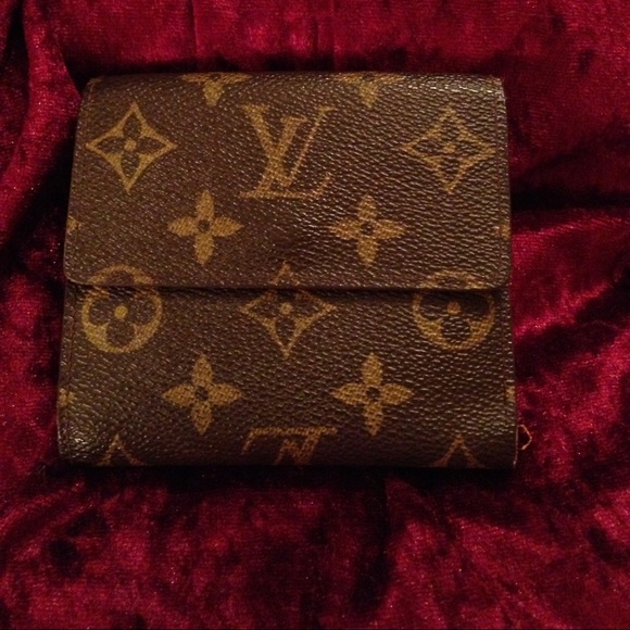 🌟Authentic Louis Vuitton Wallet- PRICE FIRM🌟 - Picture 2 of 7