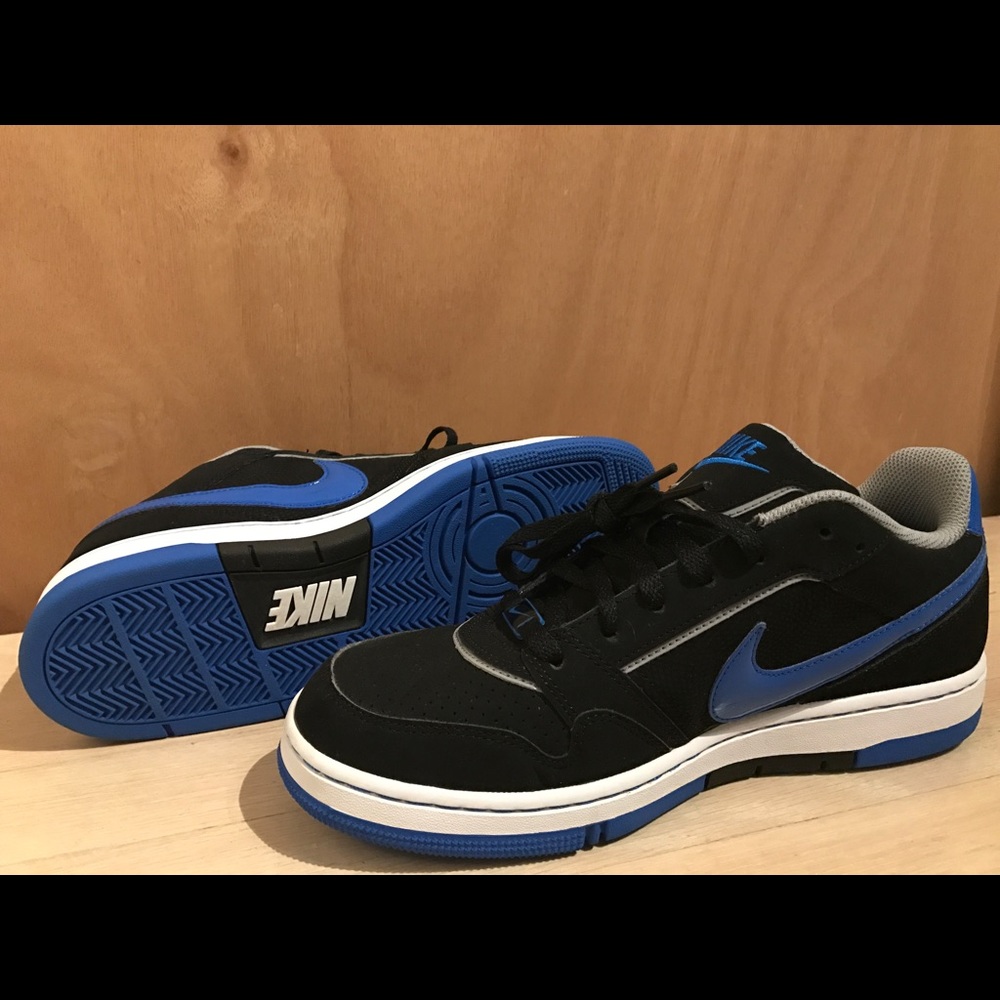 Nike Air - Men's 8.5